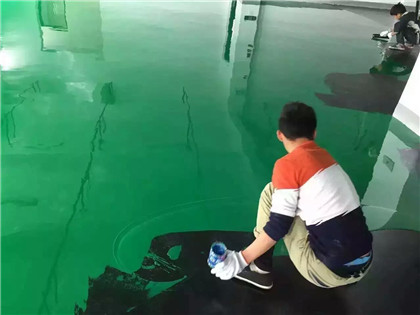 郑州下面给你一份环氧地坪漆施工的完整流程